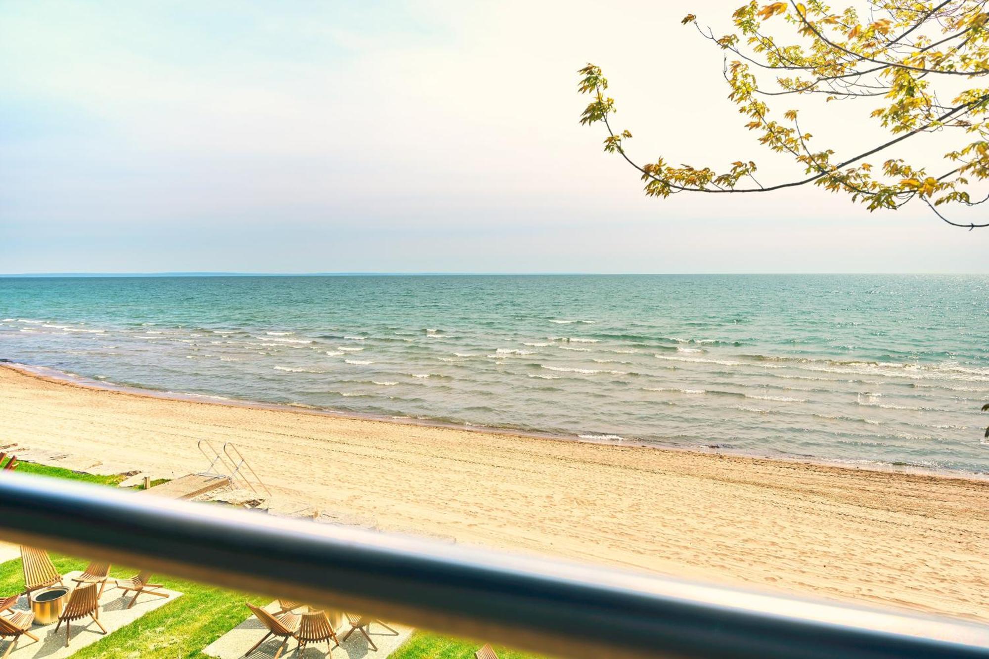 The Long Beach Resort - Beachfront Cottages & Townhouse Suites Wainfleet Eksteriør billede