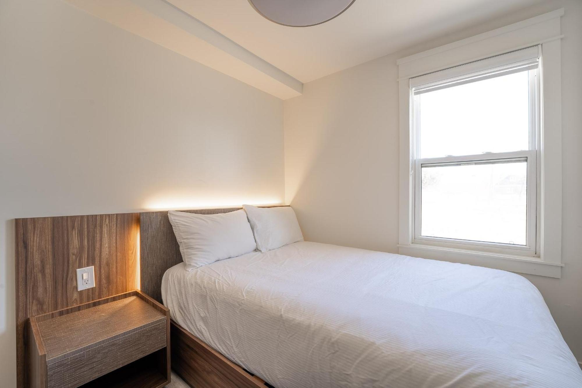 The Long Beach Resort - Beachfront Cottages & Townhouse Suites Wainfleet Eksteriør billede