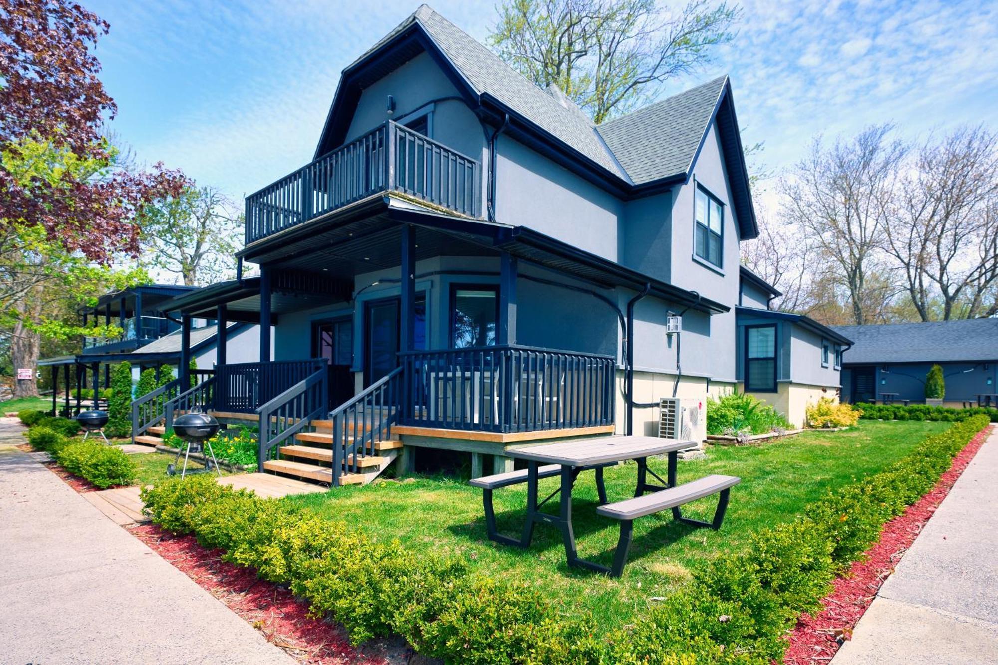 The Long Beach Resort - Beachfront Cottages & Townhouse Suites Wainfleet Eksteriør billede